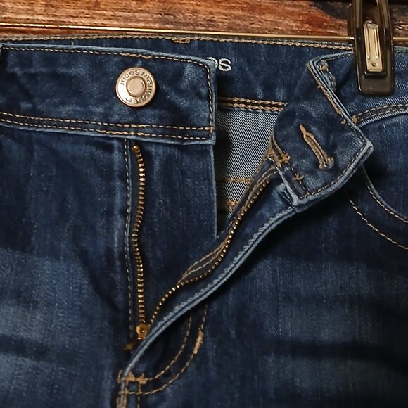 Maurices Jeans Size 12 Short Boot Cut Mid Rise Blue Denim Stretch - Picture 6 of 9